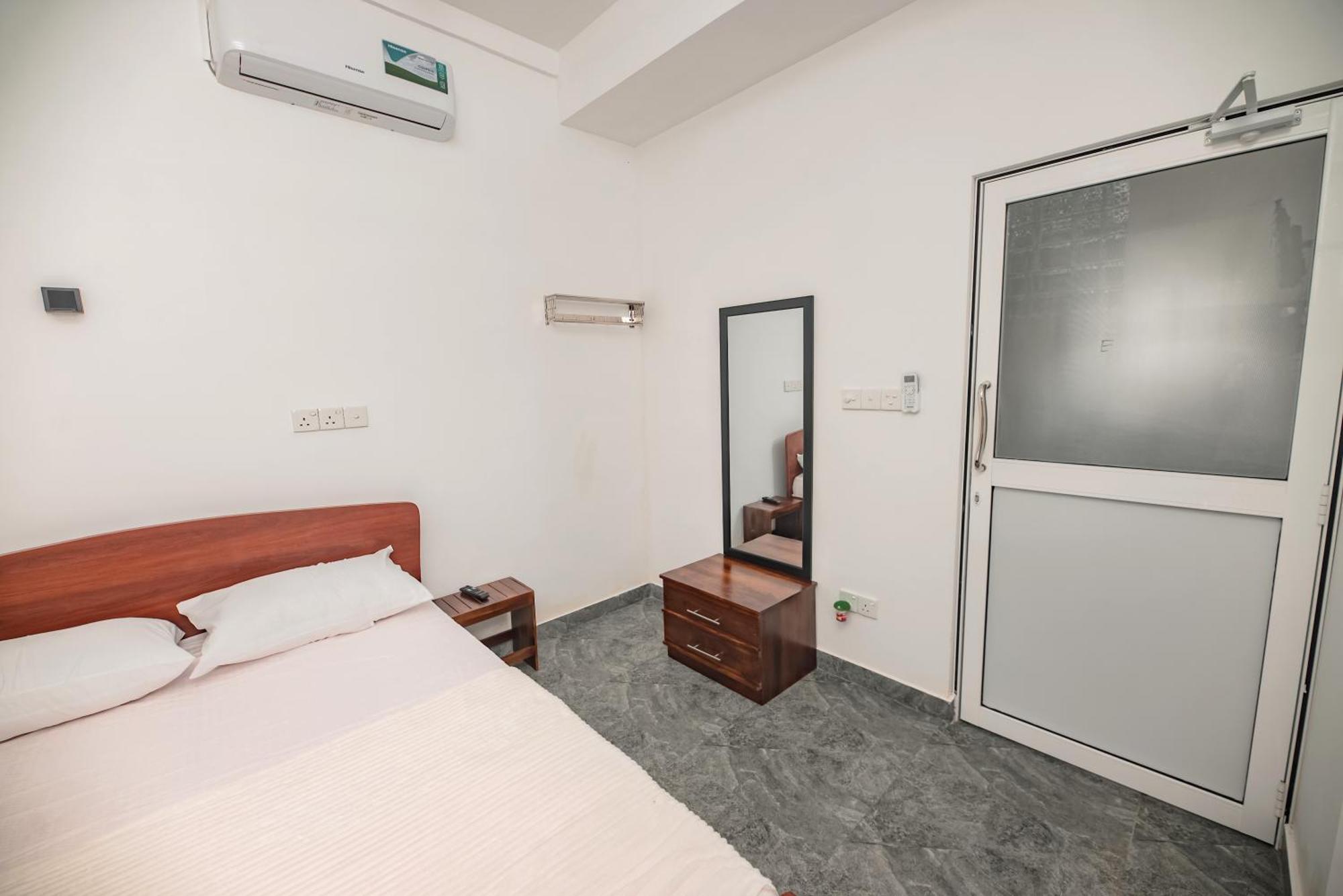 Hotel Nnr Wattala Zewnętrze zdjęcie